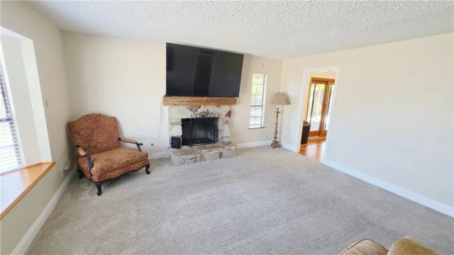 4008 Barbara, Bakersfield, CA 93309