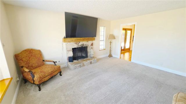 4008 Barbara, Bakersfield, CA 93309