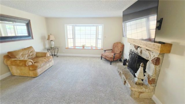4008 Barbara, Bakersfield, CA 93309