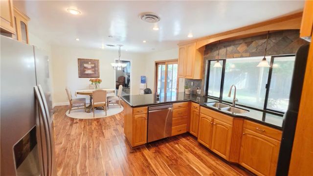 4008 Barbara, Bakersfield, CA 93309