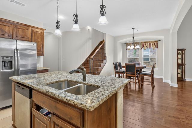 2726 Buffalo Run, Burleson, TX 76028