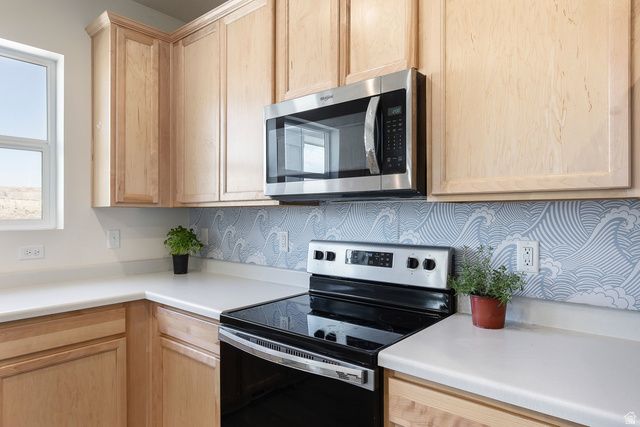 4385 E LONGLEAF LN, Eagle Mountain, UT 84005