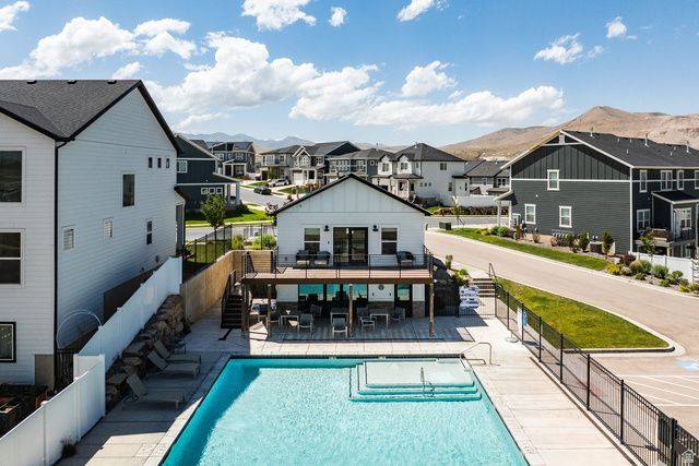 4385 E LONGLEAF LN, Eagle Mountain, UT 84005