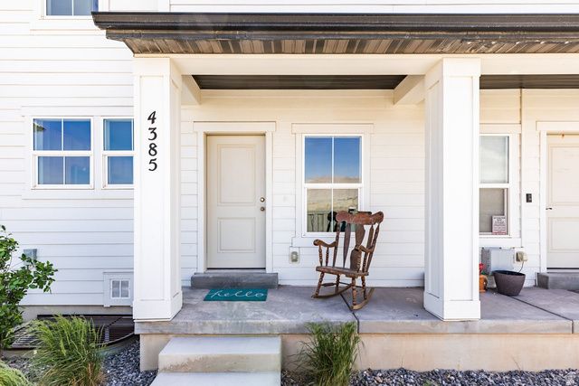 4385 E LONGLEAF LN, Eagle Mountain, UT 84005