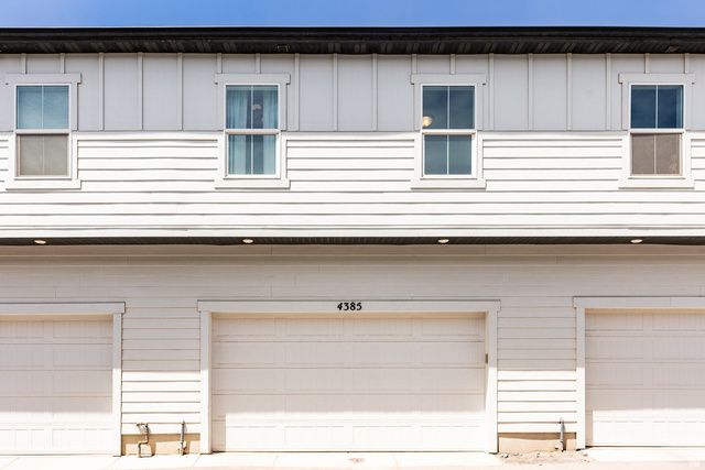 4385 E LONGLEAF LN, Eagle Mountain, UT 84005