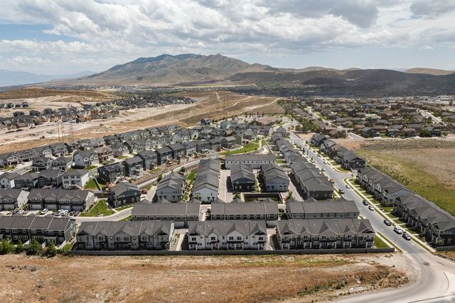 4385 E LONGLEAF LN, Eagle Mountain, UT 84005