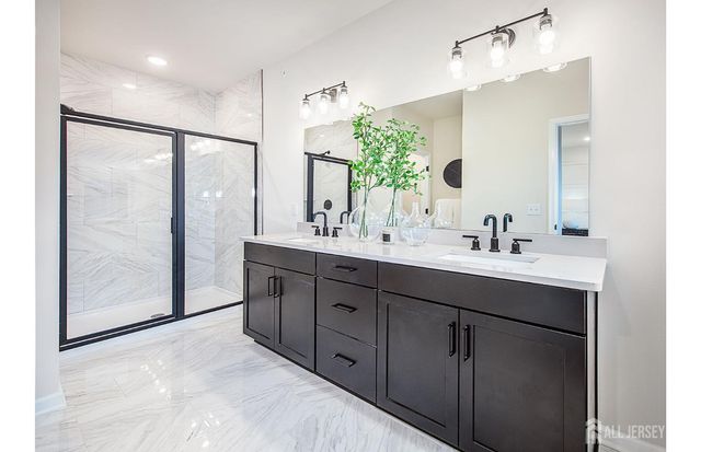 15 Tuckman Drive, South Brunswick, NJ 08852