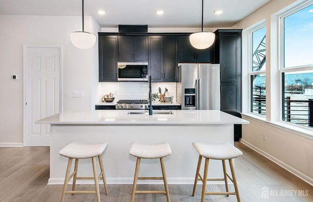 15 Tuckman Drive, South Brunswick, NJ 08852