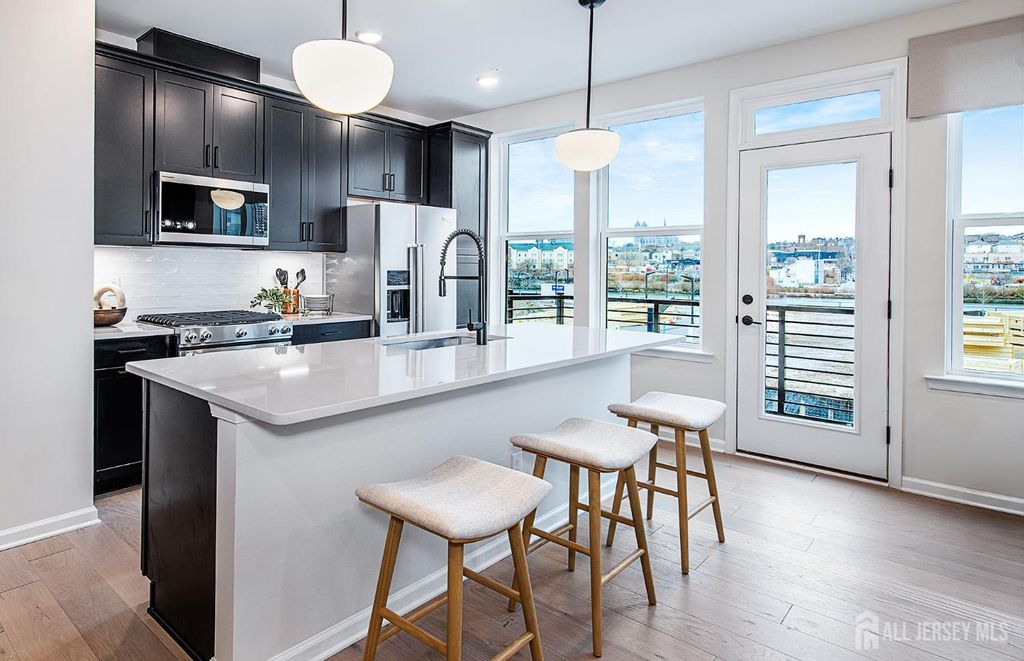 15 Tuckman Drive, South Brunswick, NJ 08852