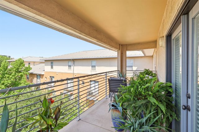 3922 Gilbert Avenue 211, Dallas, TX 75219