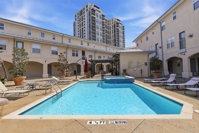 3922 Gilbert Avenue 211, Dallas, TX 75219