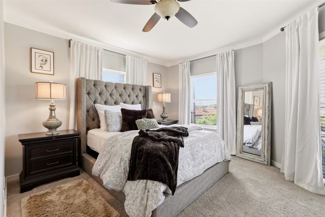 3922 Gilbert Avenue 211, Dallas, TX 75219
