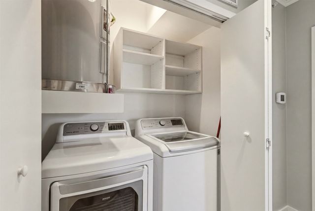 3922 Gilbert Avenue 211, Dallas, TX 75219