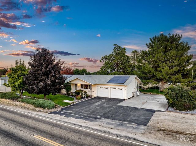 23752 Cemetery Rd, Middleton, ID 83644