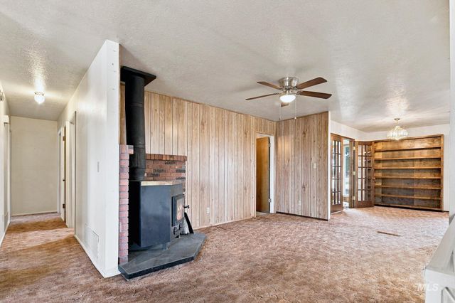 23752 Cemetery Rd, Middleton, ID 83644