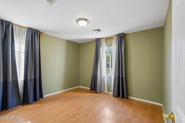 37 W EDGEMONT Avenue, Phoenix, AZ 85003