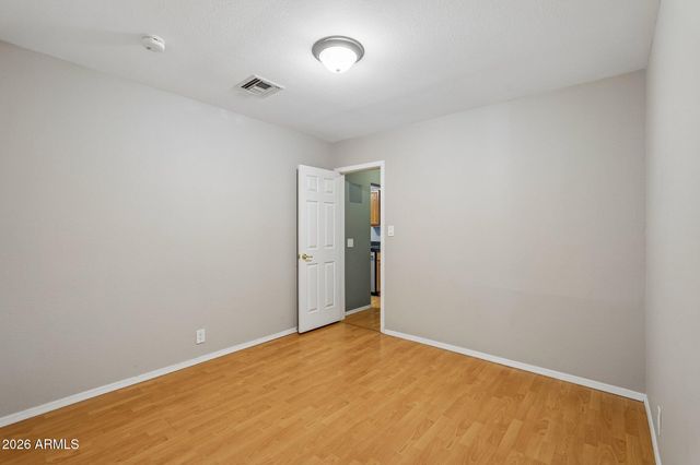 37 W EDGEMONT Avenue, Phoenix, AZ 85003