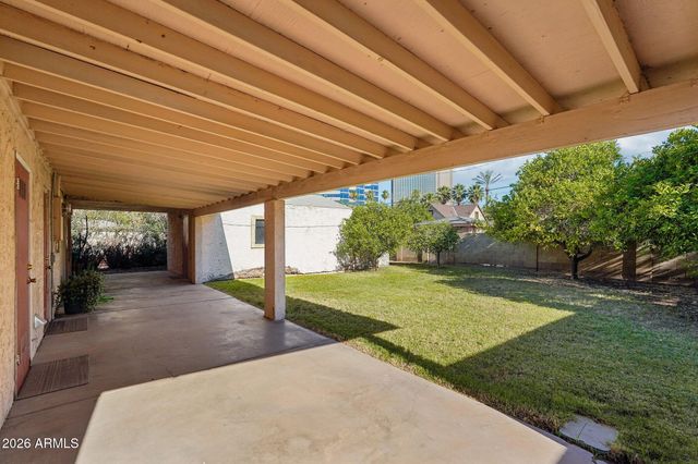 37 W EDGEMONT Avenue, Phoenix, AZ 85003