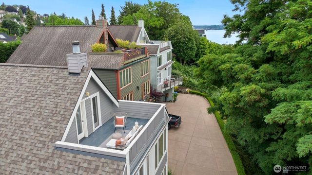 1117 W Blaine Street, Seattle, WA 98119