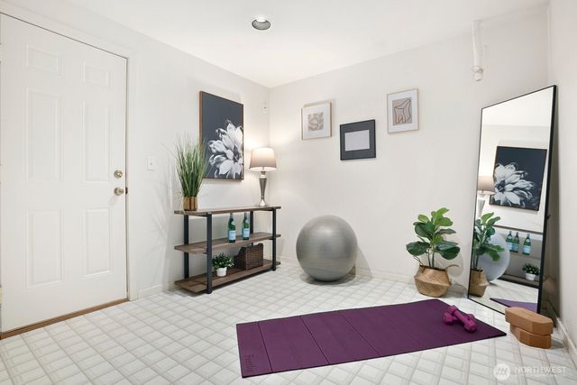 1117 W Blaine Street, Seattle, WA 98119