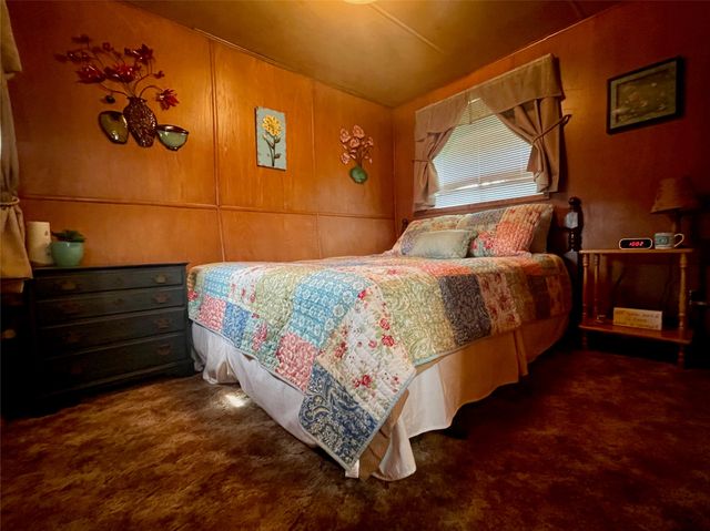 641 Sky Camp Loop 2, Possum Kingdom Lake, TX 76449