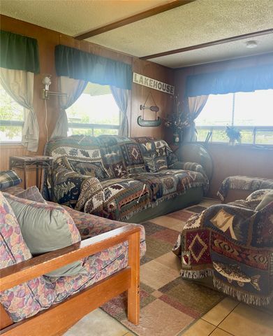 641 Sky Camp Loop 2, Possum Kingdom Lake, TX 76449