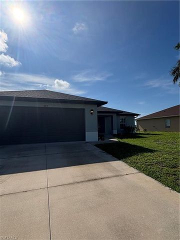 1143 NW 4th PL, Cape Coral, FL 33993