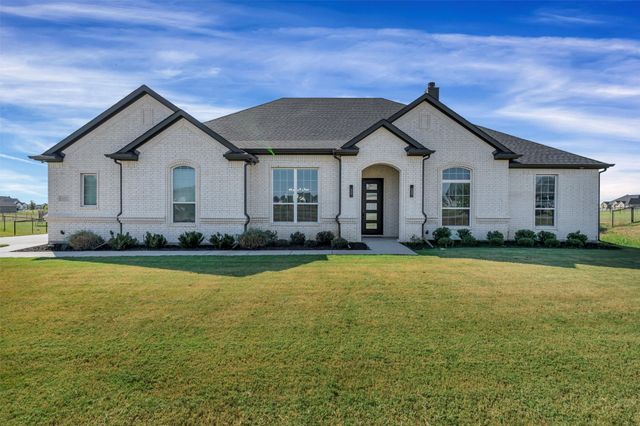 413 Venadito Drive, Godley, TX 76044