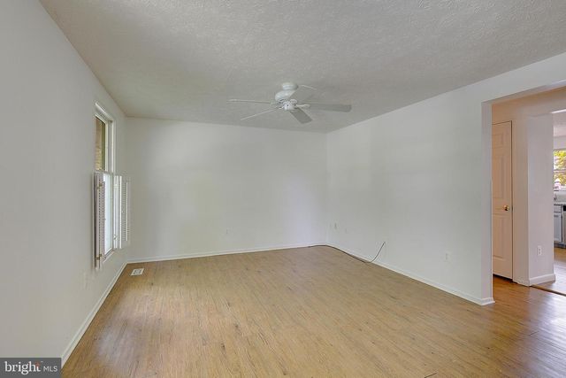1623 SECRETARIAT DR, Annapolis, MD 21409