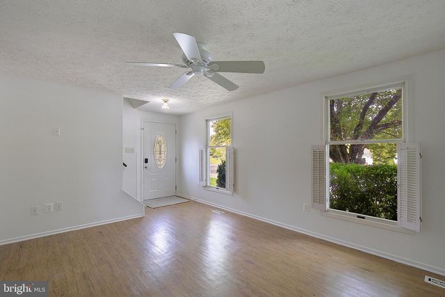 1623 SECRETARIAT DR, Annapolis, MD 21409