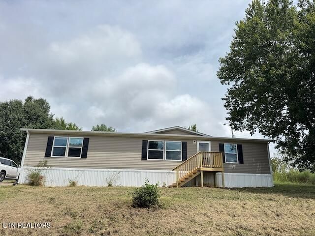 240 Guthries Greene Rd, Bulls Gap, TN 37711