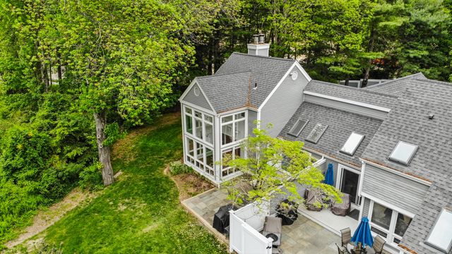 22 Centre Village Drive 22, Madison, CT 06443