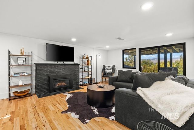 4008 W Edgemont St, Boise, ID 83706