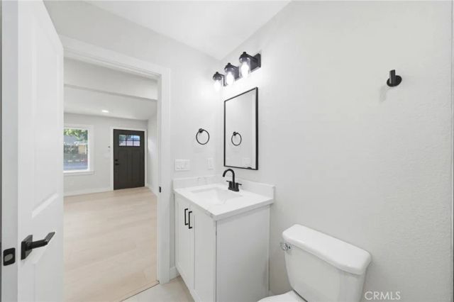 1232 Browning, Sacramento, CA 95815