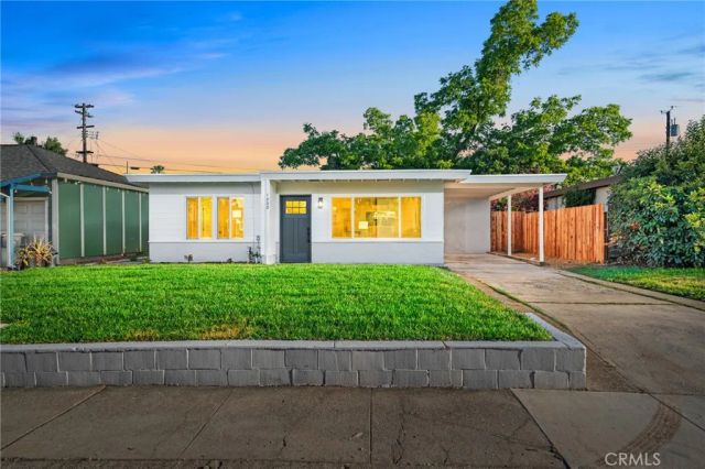 1232 Browning, Sacramento, CA 95815