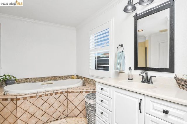 4190 Brown Rd, Oakley, CA 94561