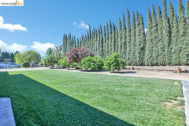 4190 Brown Rd, Oakley, CA 94561