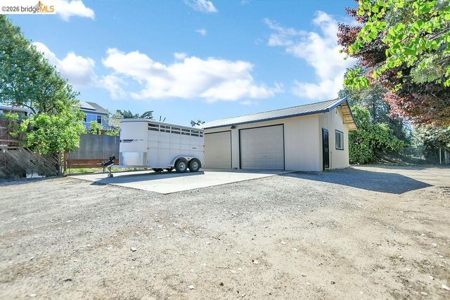 4190 Brown Rd, Oakley, CA 94561