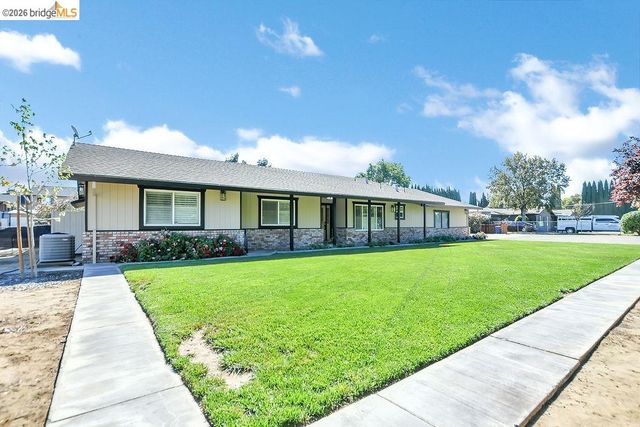 4190 Brown Rd, Oakley, CA 94561