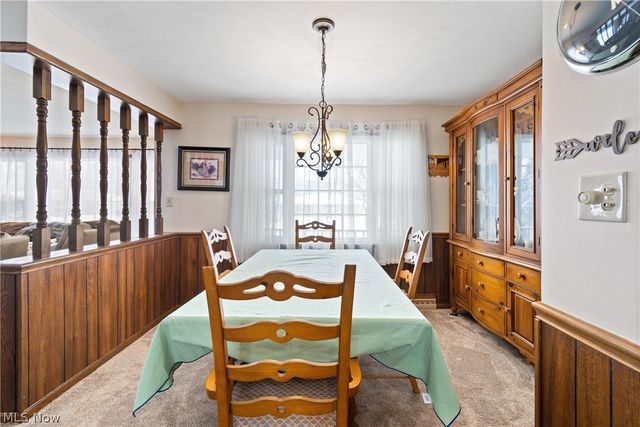 236 Knollwood Drive, Wadsworth, OH 44281