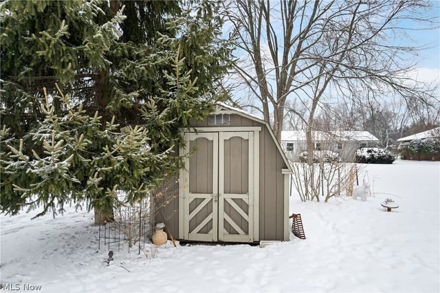 236 Knollwood Drive, Wadsworth, OH 44281