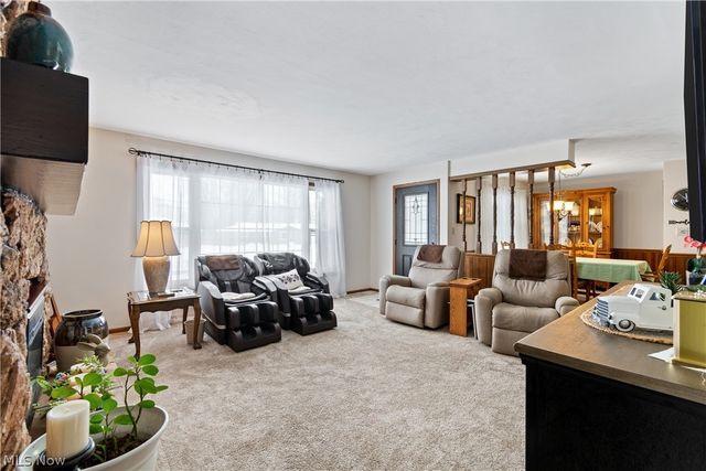 236 Knollwood Drive, Wadsworth, OH 44281