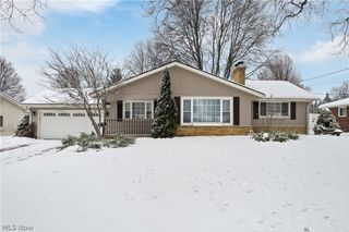 236 Knollwood Drive, Wadsworth, OH 44281