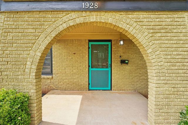 1928 NW 37th Street, Oklahoma City, OK 73118