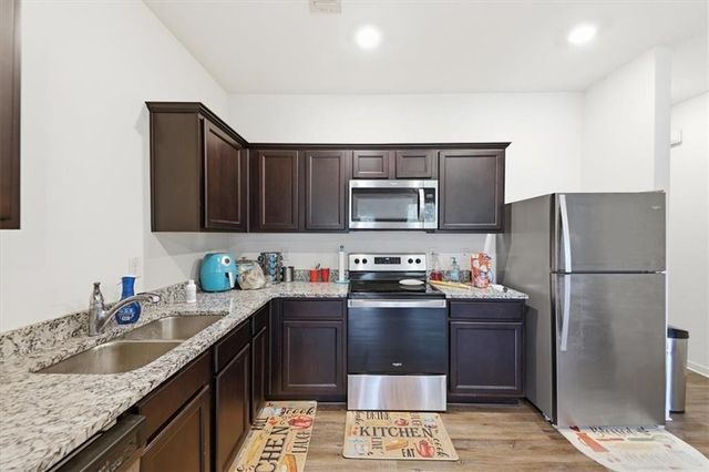 11988 Fuller Street, Hampton, GA 30228