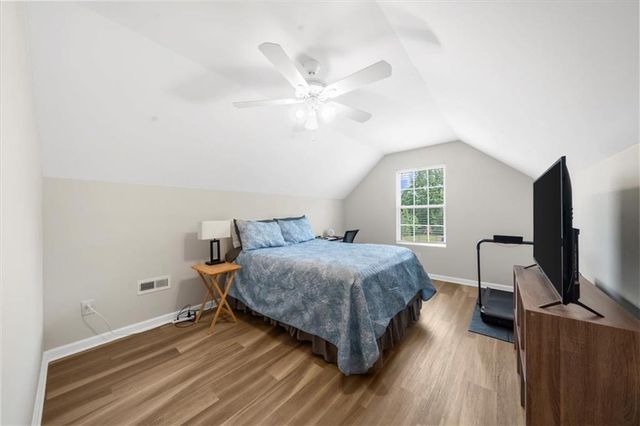 5155 Scenic View Road, Flowery Branch, GA 30542
