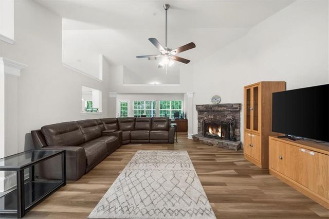 5155 Scenic View Road, Flowery Branch, GA 30542