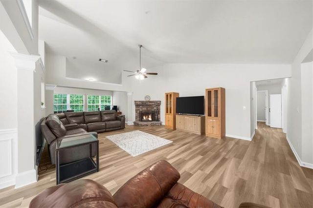 5155 Scenic View Road, Flowery Branch, GA 30542