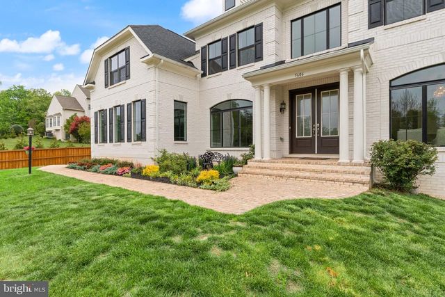5606 BEACHVIEW CREEK DR, Woodbridge, VA 22192