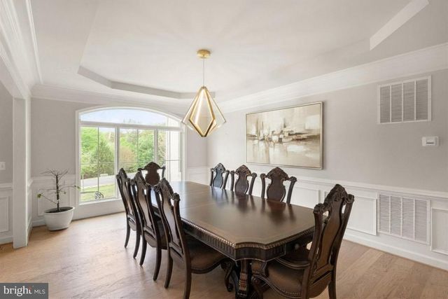 5606 BEACHVIEW CREEK DR, Woodbridge, VA 22192